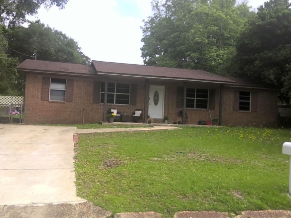8260 Sedgefield Dr, Pensacola FL 32507