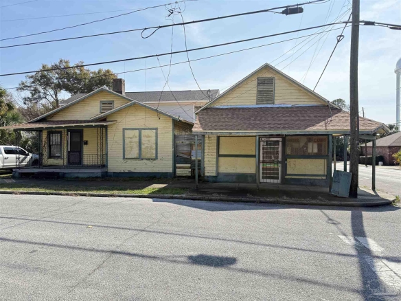 127 W Belmont, Pensacola FL 32501
