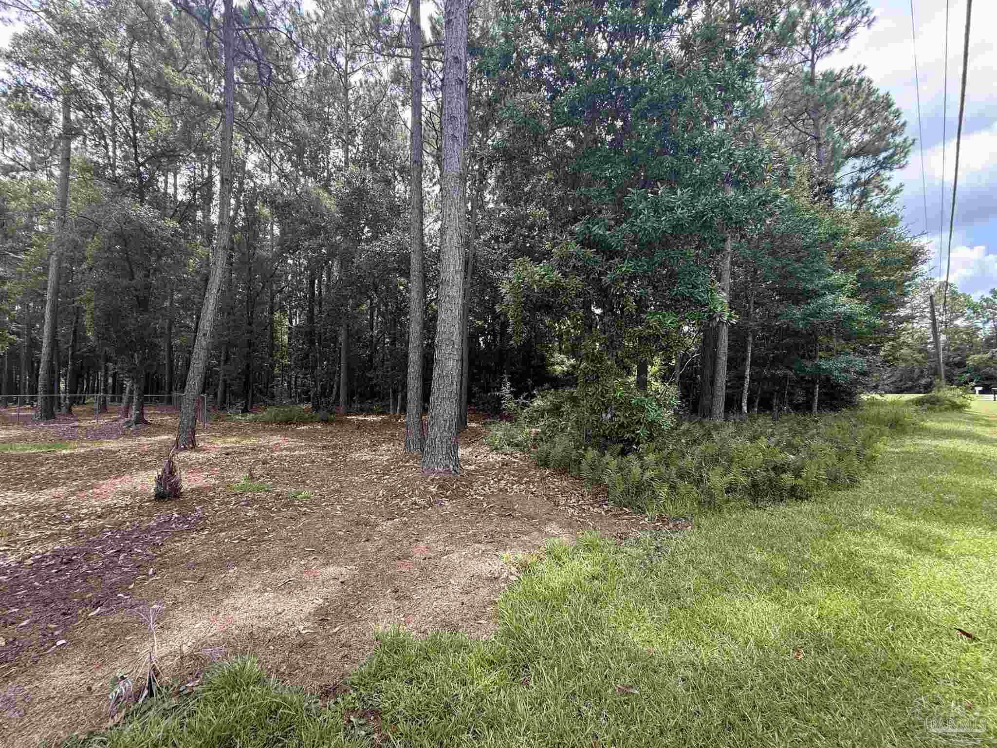 8100 Pond Valley Dr, Pensacola FL 32506