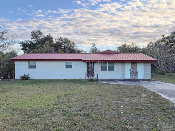 3600 E 8th St, Panama City FL 32401