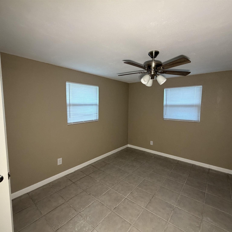 3600 E 8th St, Panama City FL 32401