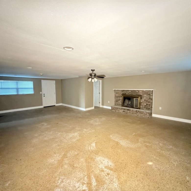 3600 E 8th St, Panama City FL 32401