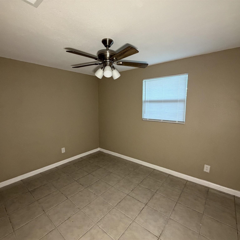 3600 E 8th St, Panama City FL 32401