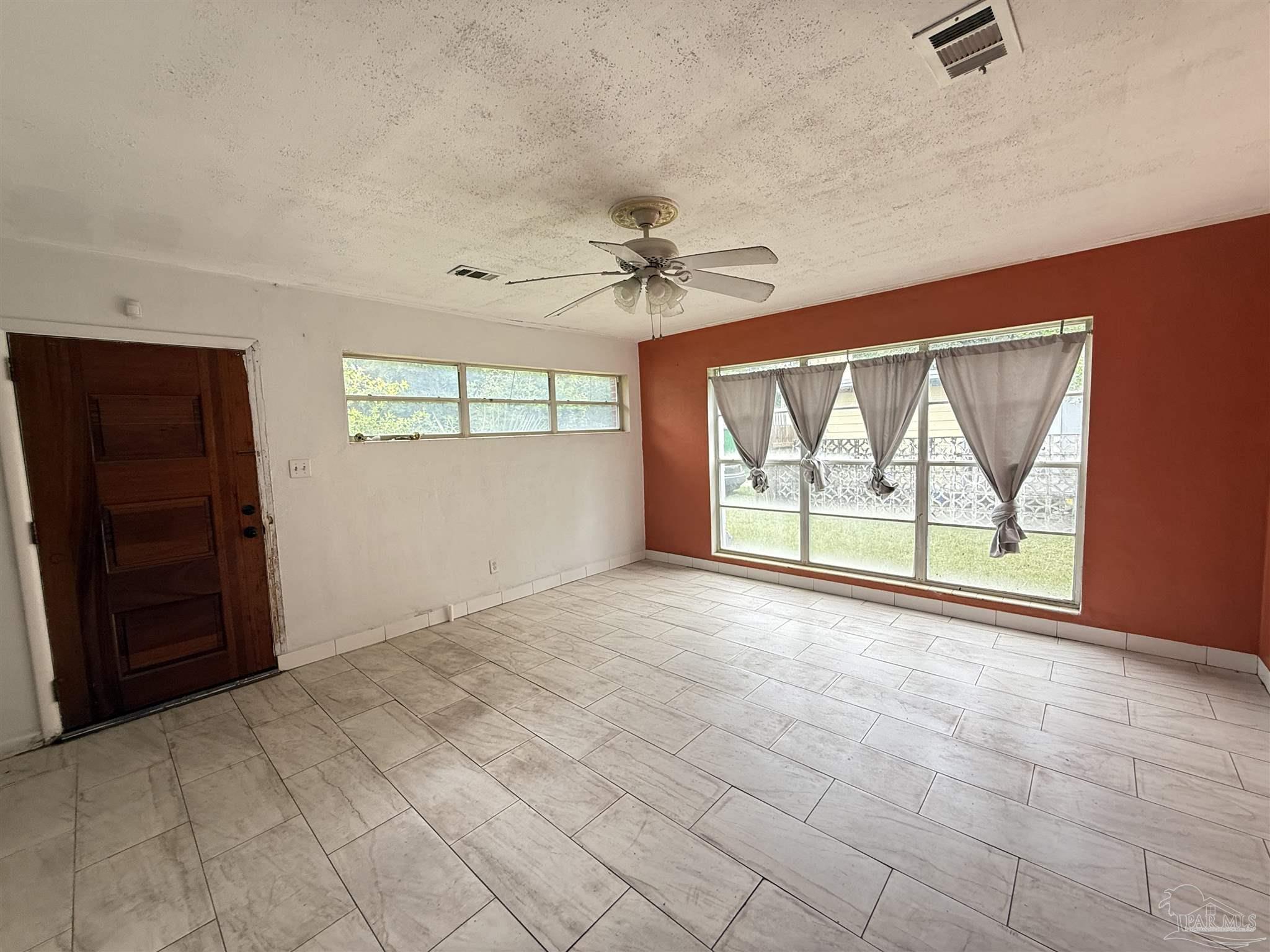 1007 Kearny Dr, Pensacola FL 32505