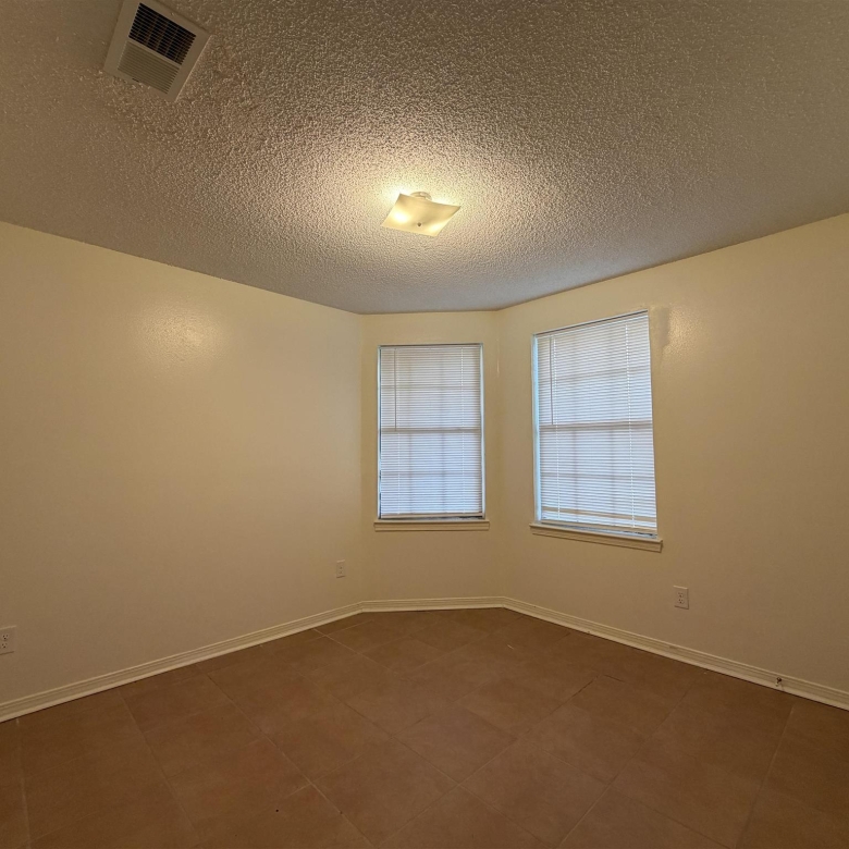 846 Amberway Dr, Pensacola FL 32506