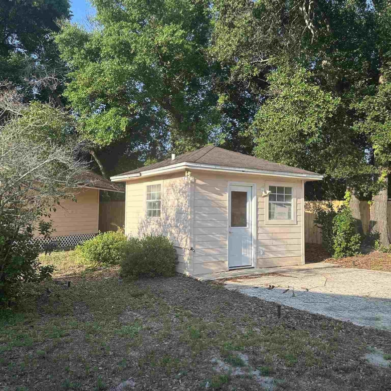 6342 Lake Charlene Ter, Pensacola FL 32506
