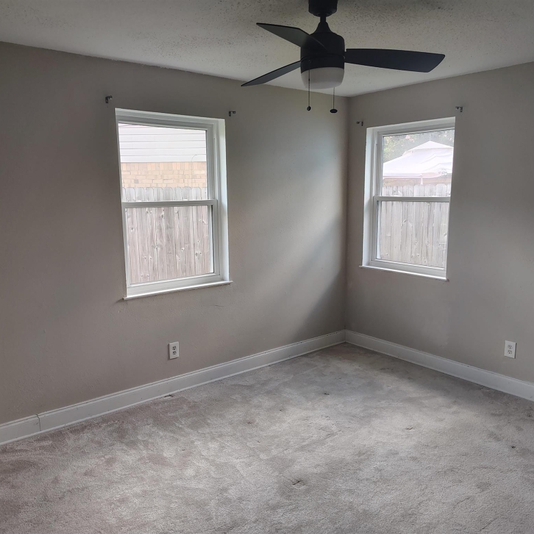 7070 Coronado Dr, Pensacola FL 32526