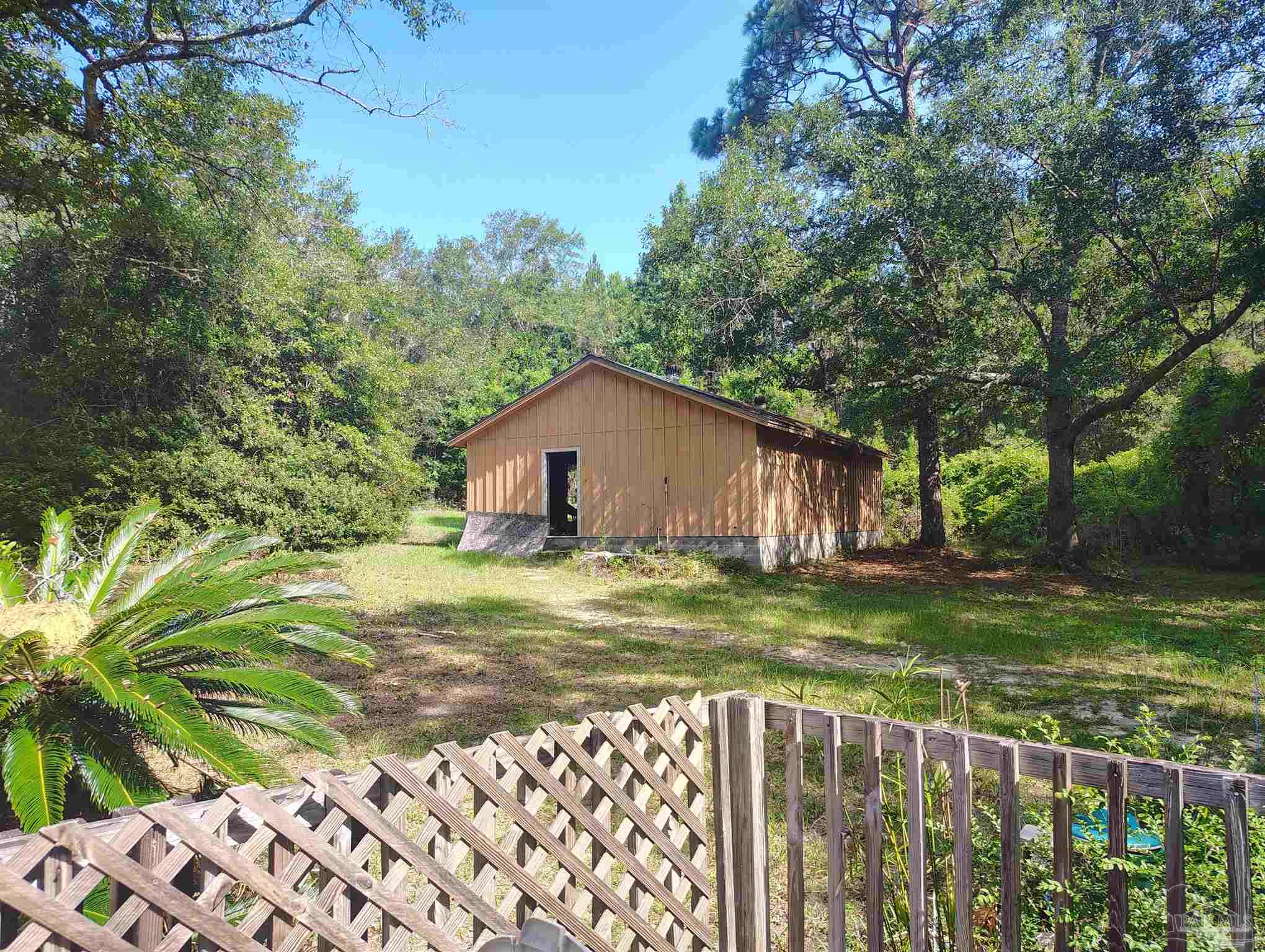 1906 Kathleen Ave, Cantonment FL 32533