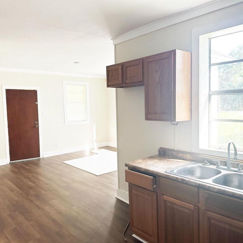 4332 Merito St # 2, Pensacola FL 32506